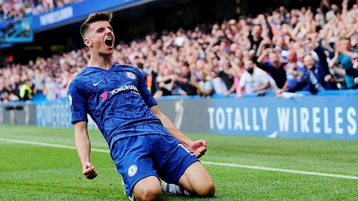 Mason Mount chơi ấn tượng trong màu áo Chelsea